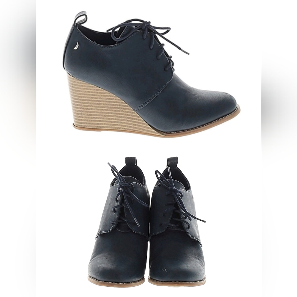 Nautica: Navy Lace-Up Wedge Ankle Boot